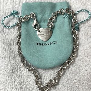 Return to tiffany, Heart tag chain link choker in silver